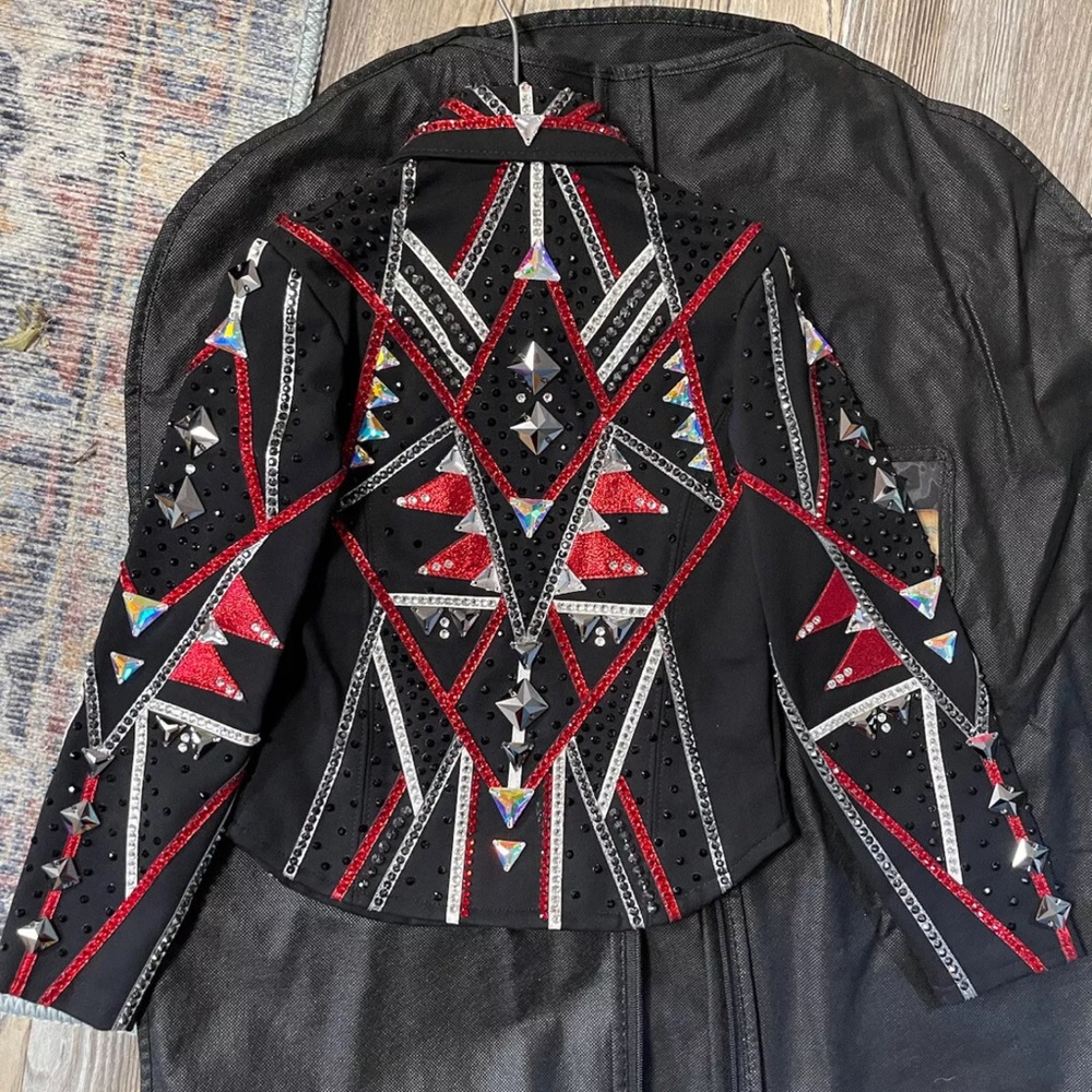 Youth Black and Red Embellished showmanship Jacket - Picture 9 of 11